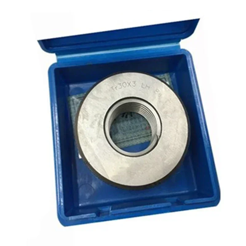 Т-образное кольцо с винтовой резьбой Tr 32x3 GO &amp NOGO RH