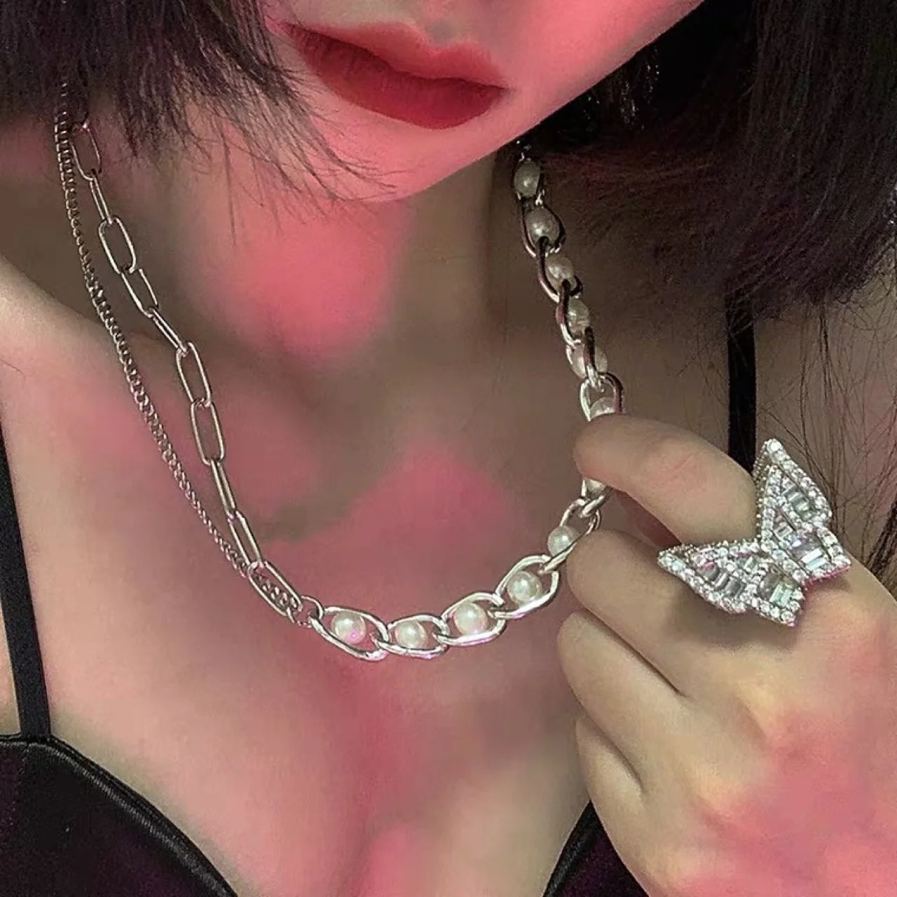 

Guochao metal stitching irregular chain pearl necklace jewelry