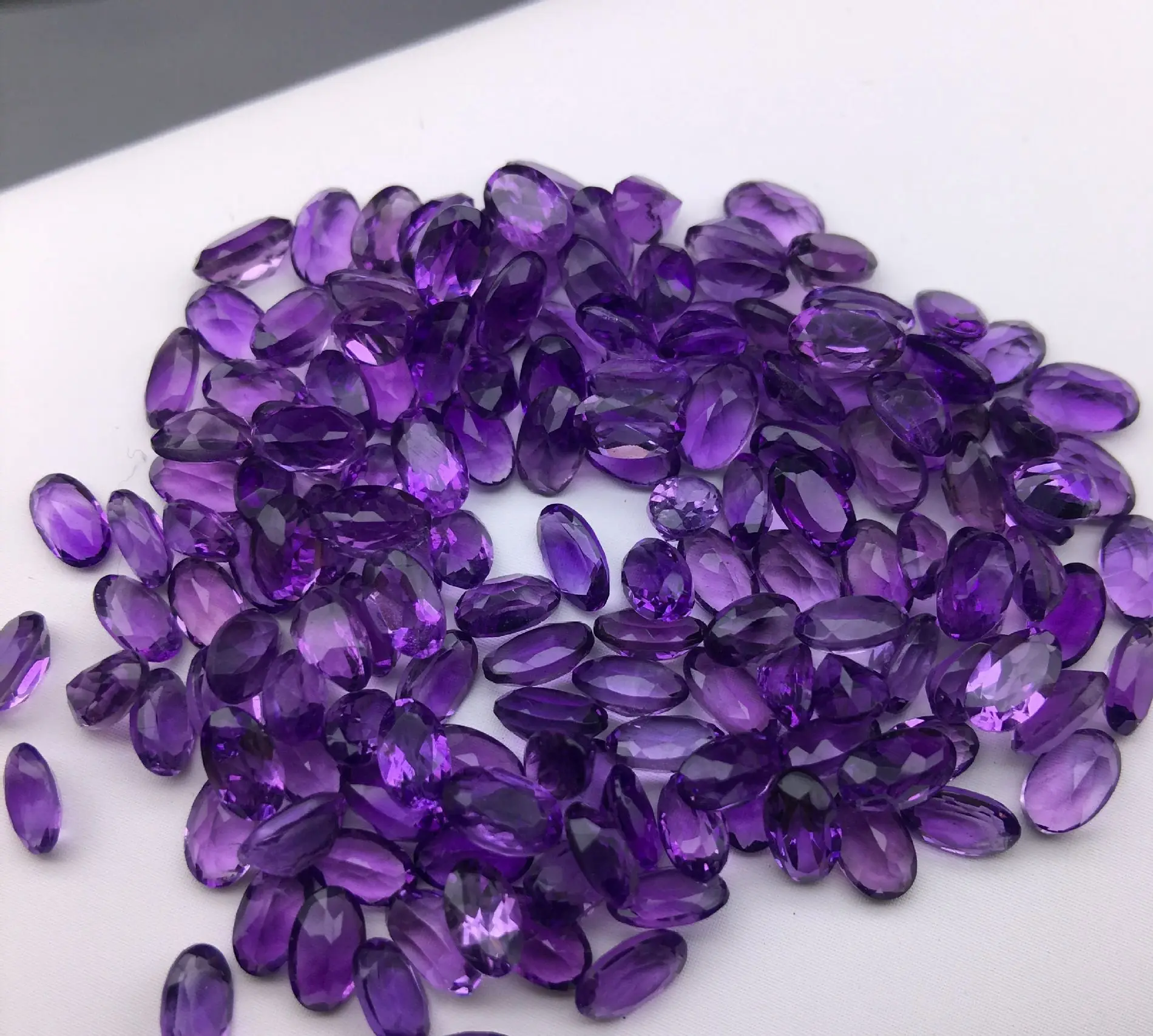 

Wholesale 10pcs/pack Genuine Amethyst Brilliant-cut Cabochon 3x5mm 4x6mm 5x7mm 6x8mm 7x9mm Oval Gemstone Ring Face For Jewelry