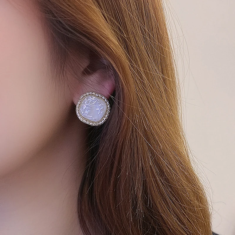 Модные Геометрические Квадратные серьги-гвоздики для женщин простые белые