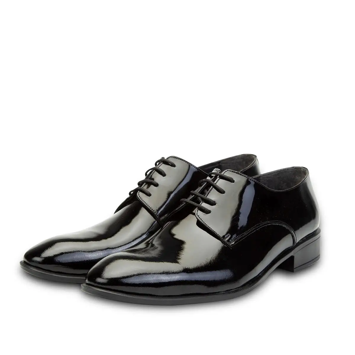 

Ducavelli Suit Genuine Leather Men Classic Shoes, Genuine Leather Classic Shoes, Wedding Shoes, leather pointed shoes, elegant shoe for men, mens dress shoes, formal shoes, mens formal shoes, brogue shoes men,
