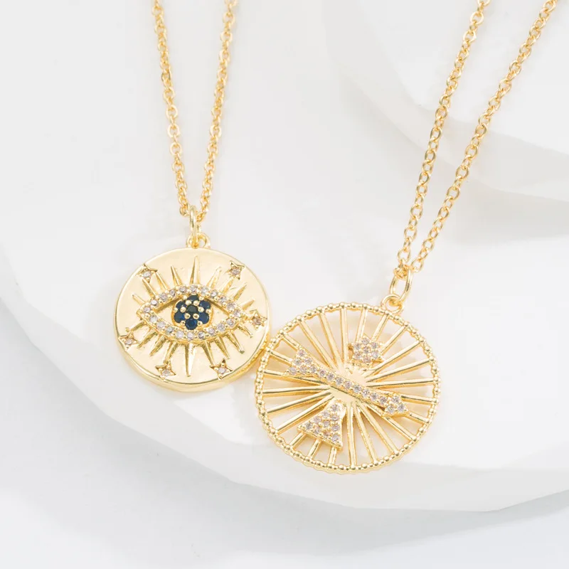 

New Devil's Eye Pendant Creative Round Rhinestone Inlaid Ladies Necklace Fashion Trend Jewelry