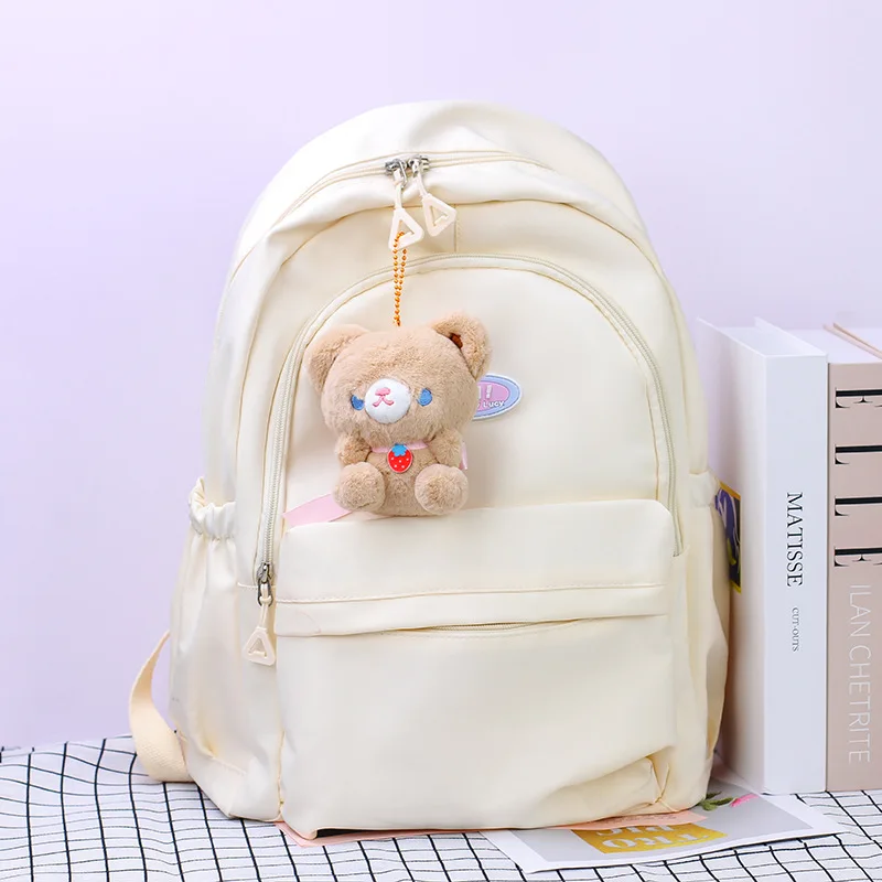 Мягкая игрушка в виде медведя