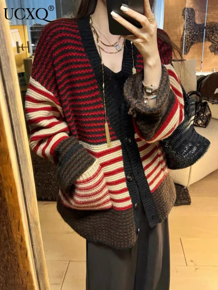 UCXQ Ancora красный повседневный трикотаж темпераментный винтажный полосатый