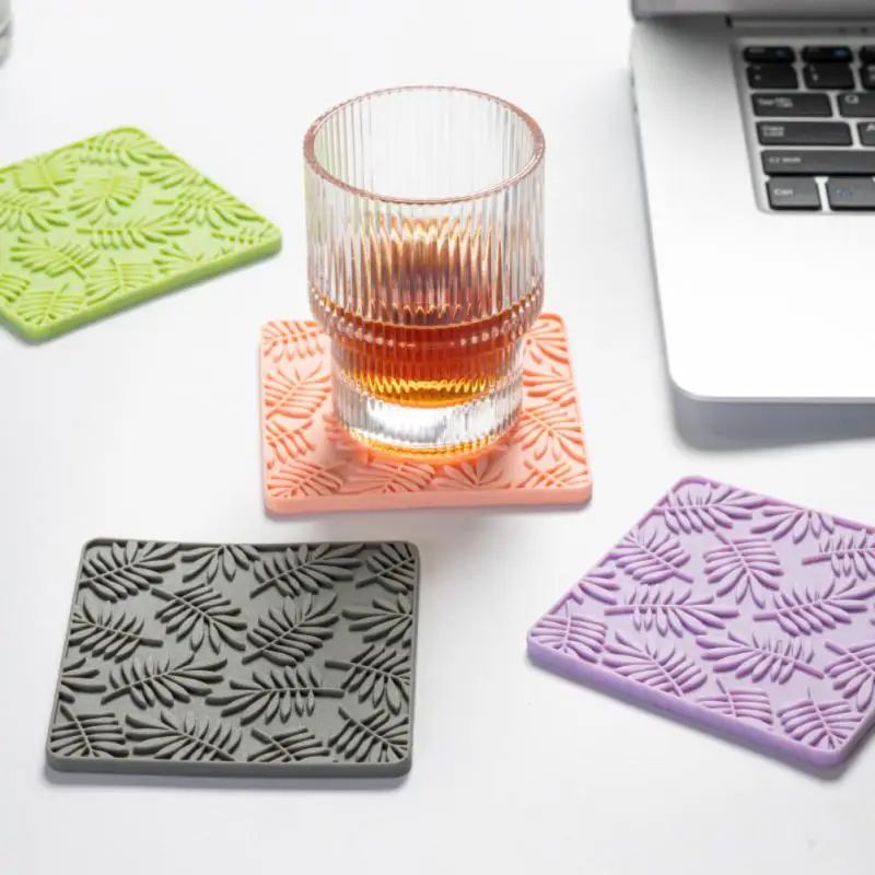 

Northern Europe Waterproof Heat Insulation Mat Cup Pad Oil Resistant Non-slip Ins Style Creative Practical Tableware Pad