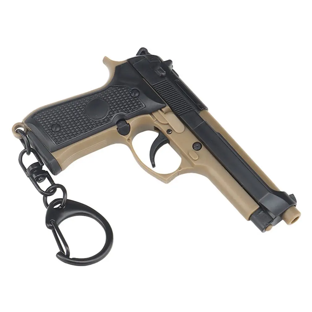 

M92 Keychain 1:4 Mini Pistol Shape Tactical Keychain Model Plastic Key Ring Portable Gun Shape Weapon Decorations