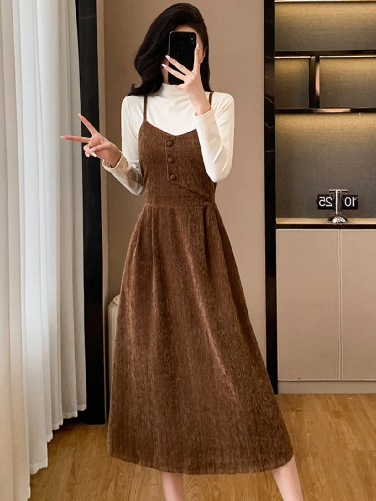 Изящный комплект осенне-зимний новый с пальто нижняя рубашка воротником до