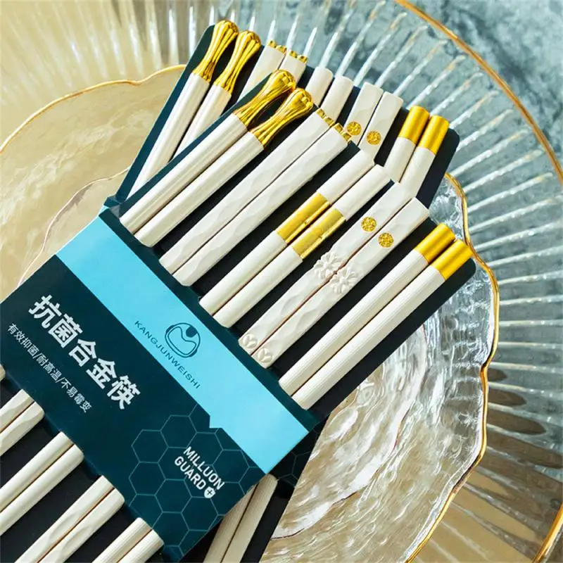 

Cutlery Food Chop Sticks Dinnerware Sushi Sticks Dinner Set Metal Chopsticks Set Reusable Tableware Kitchen Accessories Flatware