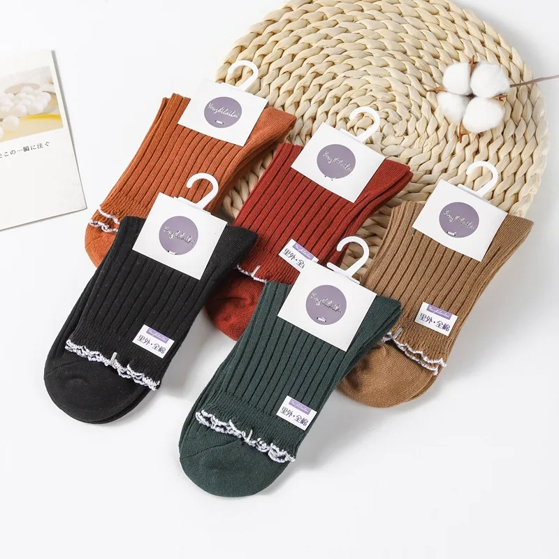 5 pairs of Korean lace women's socks trendy women's socks Sweet medium tube socks Striped vintage cotton double needle pile sock