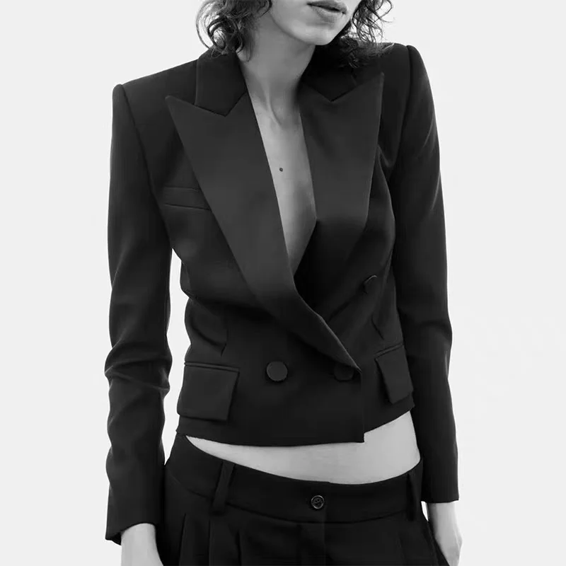 

Office Lady 2023 Early Autumn Black Wool Blend Short Blazer High Quality Casual Long Sleeve Double Breasted Lapel Suit Jacket