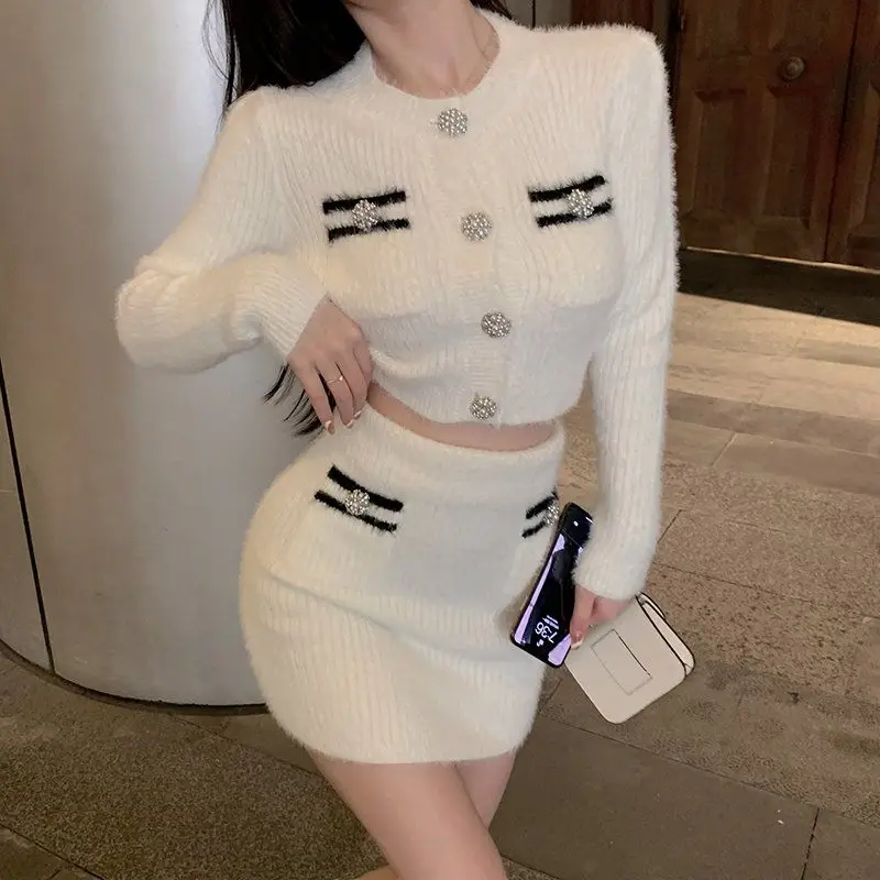 

Женский трикотажный офисный костюм, короткий топ Y2k, свитер, сексуальная облегающая мини-юбка, элегантный облегающий комплект из 2 предметов, юбка в Корейском стиле, 2023