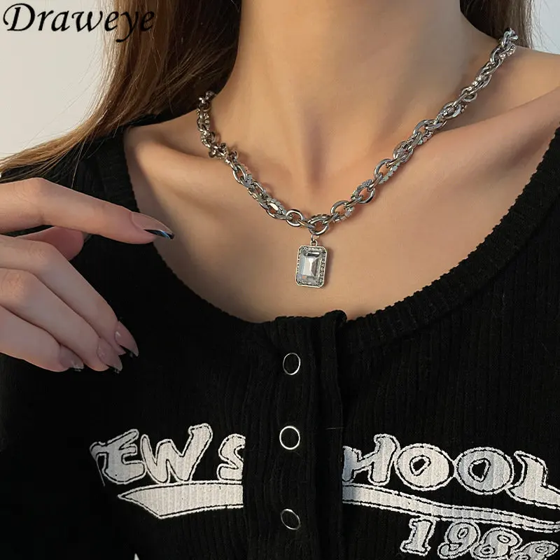 

Новое дизайнерское квадратное ожерелье Draweye для женщин Y2k геометрические металлические цепочки для свитеров ювелирные изделия роскошное о...