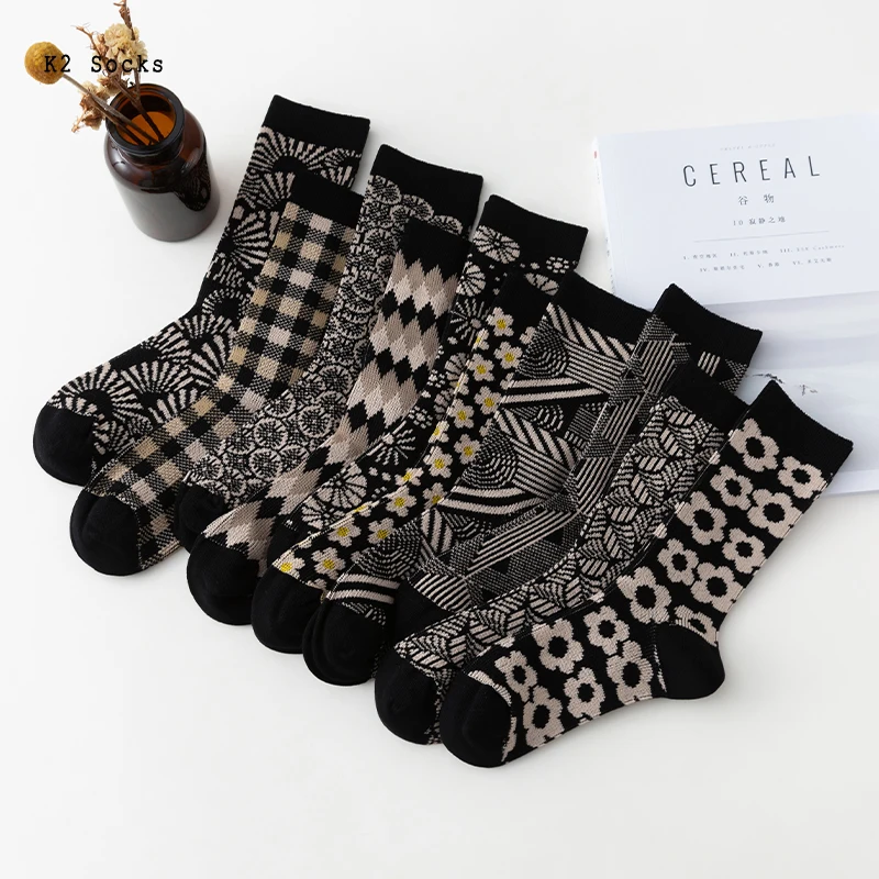 

Высококачественные вязаные теплые зимние носки для мужчин и женщин, хлопковые удобные модные мягкие длинные чулки в стиле Харадзюку с геом...