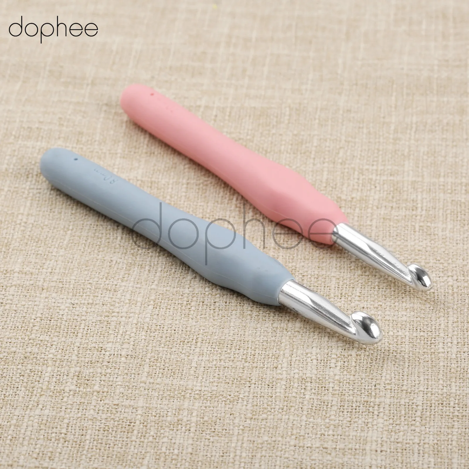 

dophee 2pcs/set Hook Knitting Needles 7mm/8mm TPR Handle Crochet Hook Thick Head Tools Light Color DIY Craft Accessories