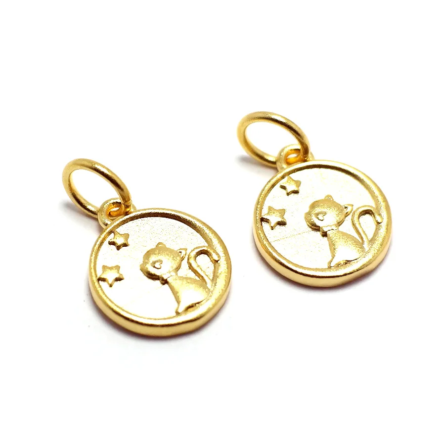 

2pcs Round Cat Charms,Sand Gold Plated Brass Pendant,Necklace Dangle,Earring Dangle,Jewelry Necklace Making 14.9x12.2mm