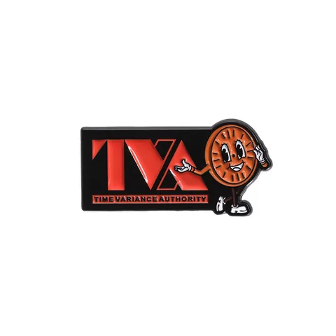 Эмалированная брошь Miss Minutes QTHOPE