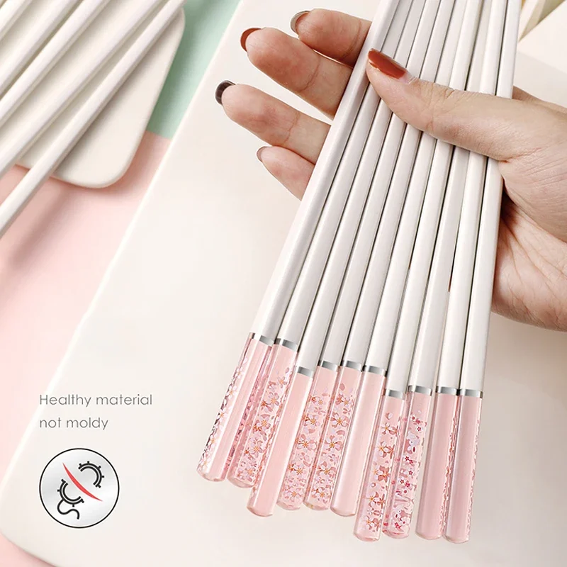 2 шт. палочки для суши с рисунком лепестков вишни