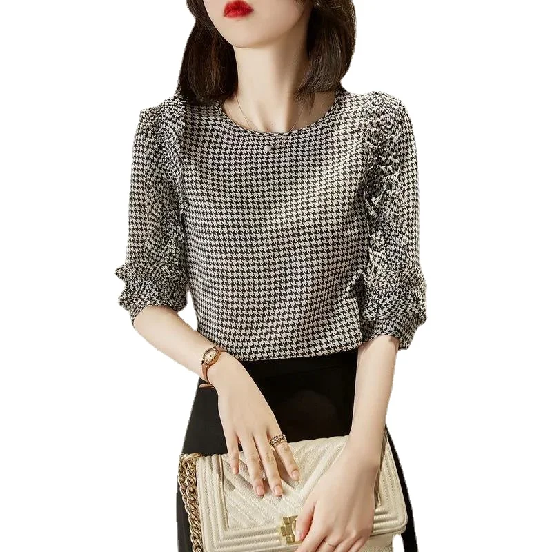 

2022 Spring Fashion Casual Korean Version Houndstooth Ruffled Chiffon Shirt Women's Round Neck Half Sleeve Sweet Plaid Loose Top