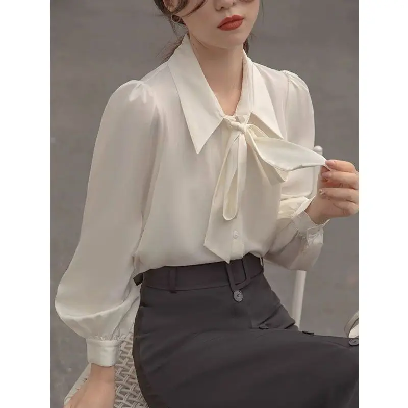 

Элегантные белые рубашки HOUZHOU, Женская Офисная корейская модная шифоновая блузка с длинным рукавом и галстуком-бабочкой, базовая свободная шикарная одежда