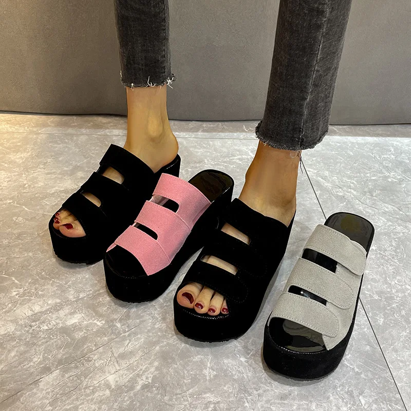 Slippers Women 2022 Summer Large Size European And American Suede Round Toe Slides Thick Sole Wedge Heel Heightening Sandals
