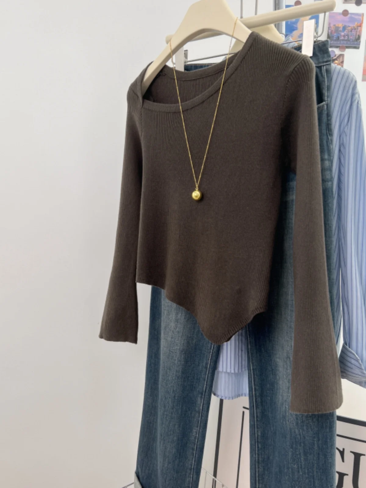 Guangzhou Thirteen Lines European Goods Coffee Color Oblique Collar Fleece Knit Sweater Women Autumn and Winter Slim fit Inne...