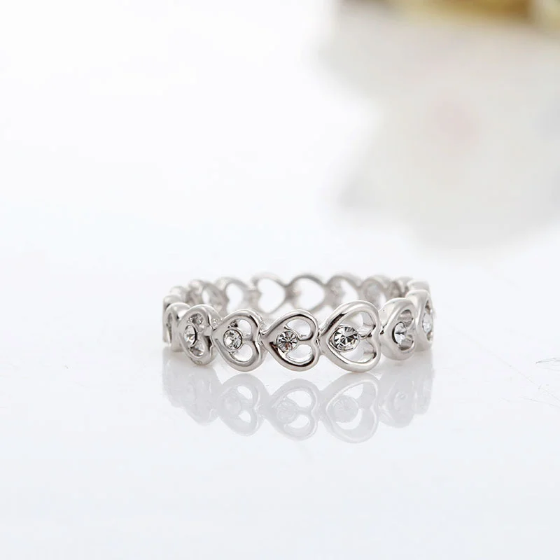 Белые золотистые кристаллы набор сердечек для помолвки обручальные кольца