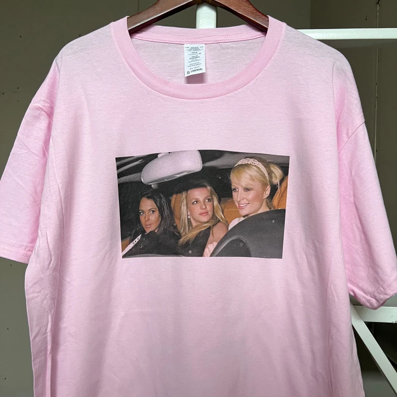 Футболка женская хлопковая оверсайз с графическим принтом в американском стиле