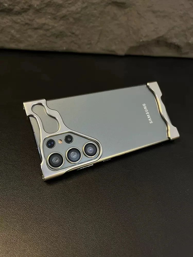 Фото Чехол для Samsung Galaxy S26 25 S24 S23 Ultra Plus из алюминиевого сплава с защитой объектива и углов №3