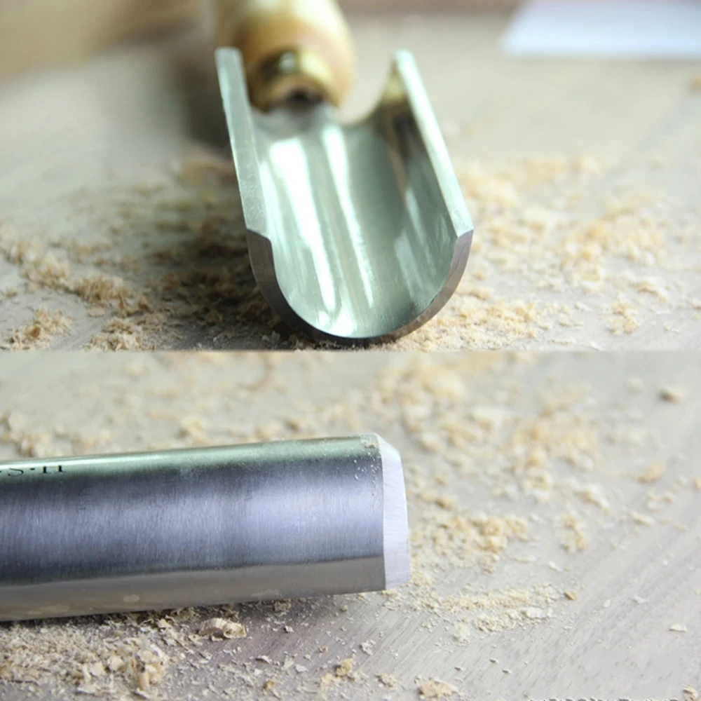 Токарный станок из быстрорежущей стали