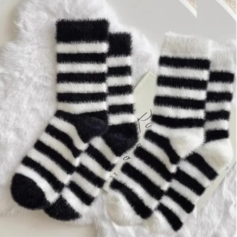 

3pairs Cute Furry Mink Velvet Socks Sweet Cartoon Imitation Sock Winter Stripe Warm Plush Home Floor Sleeping Wear Stocking