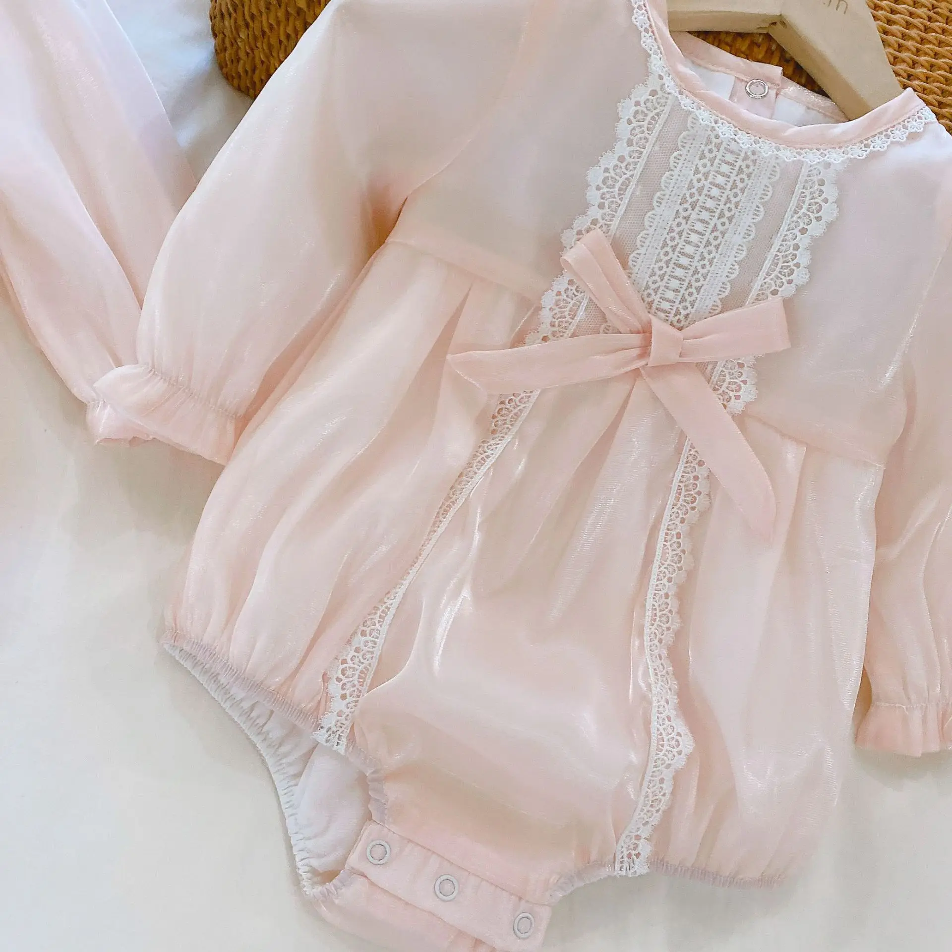 0-2 Year Old Baby Romper 2022 Spring Autumn Baby Crew Neck Jumpsuits Long-sleeved Girl Baby Bodysuits New Born Baby Clothes