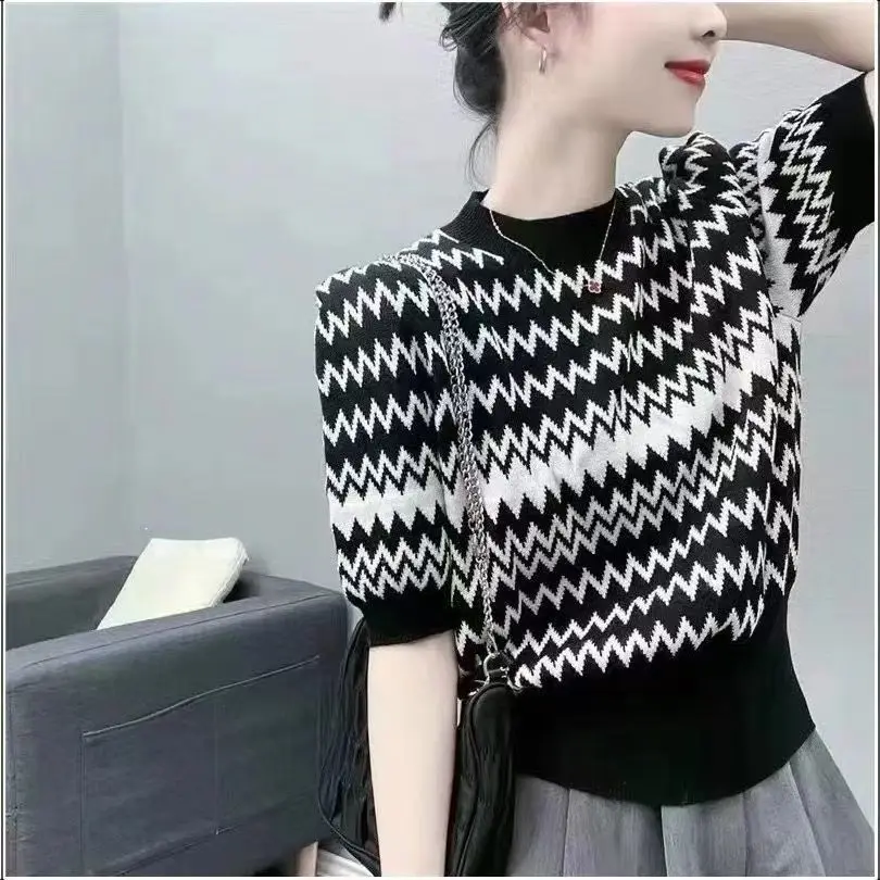 

New Style Knitted Top Foreign Style Sweet Temperament Round Neck Thin Sweater Bubble Sleeve