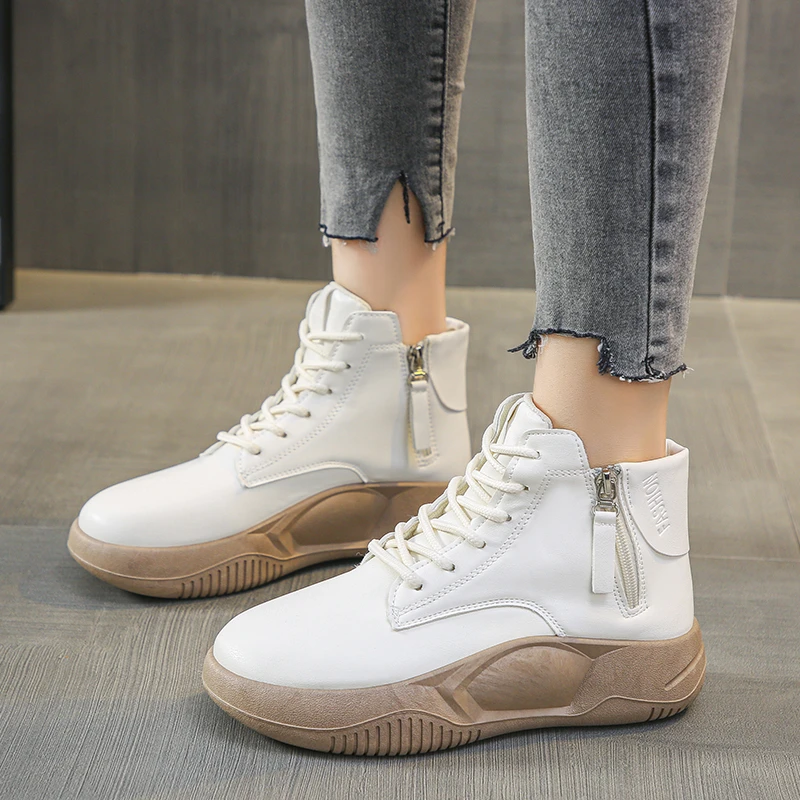 

Новые женские резиновые сапоги, женская кожаная нескользящая обувь, плоская подошва, с мехом, теплые мягкие сапоги, женская повседневная об...