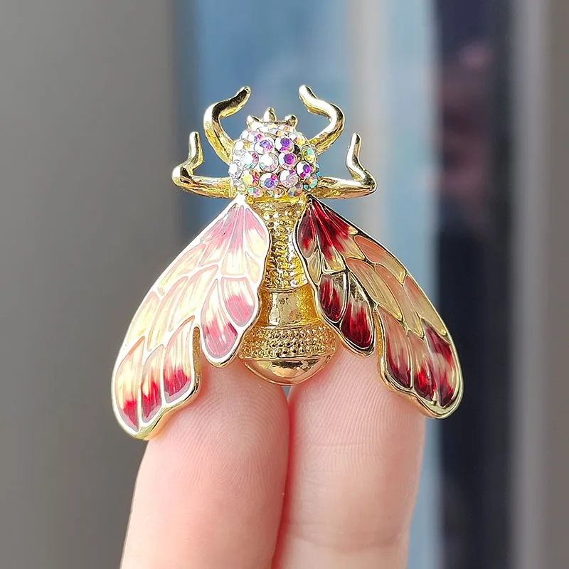 

Classic Enamel Colorful Rhinestone Bee Insect Brooch For Women Men Trendy Clothes Suit Casual Party Accessories Luxury Jewelry