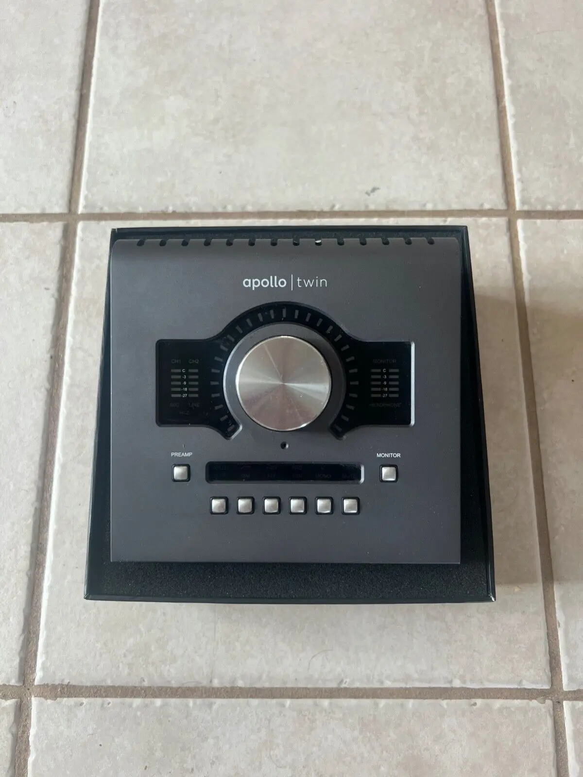 

(Новая скидка) летняя скидка 50% Универсальный аудио Apollo Twin X Duo Heritage Edition Thunderbolt 3 Audio