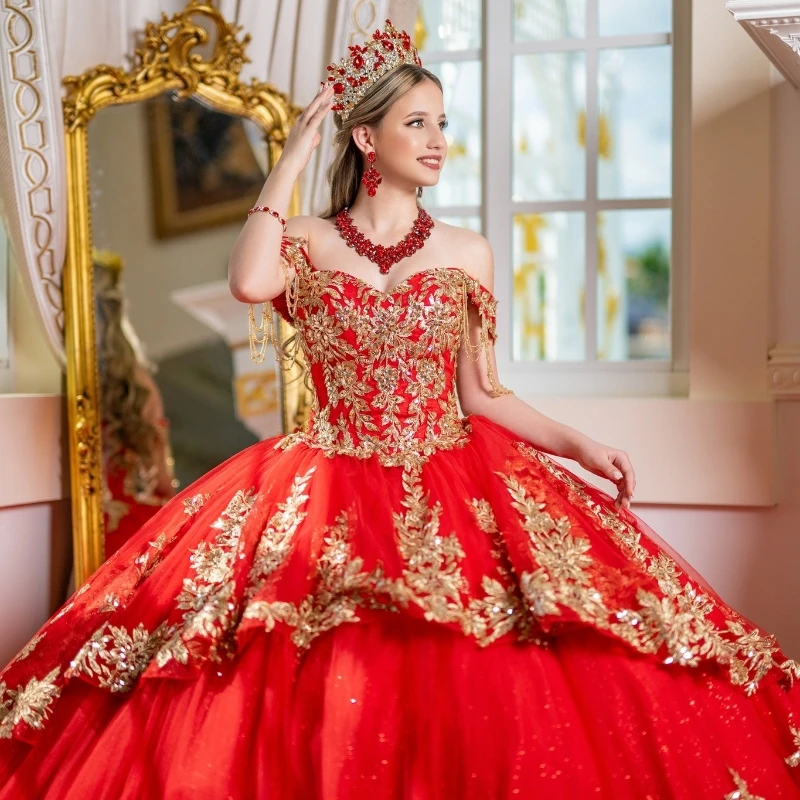 Красное бальное платье Quinceanera с открытыми плечами Золотая Аппликация Кружева