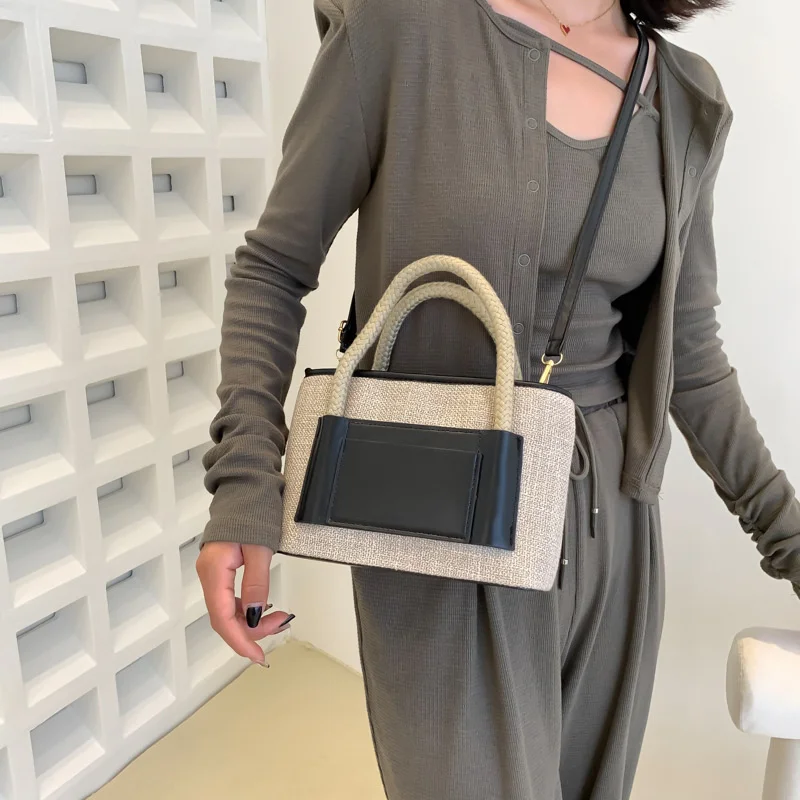 

Small Design Handbag Women's Autumn 2022 New Fashion Leisure Shoulder Crossbody Bag Leisure Commuter Bucket Bag