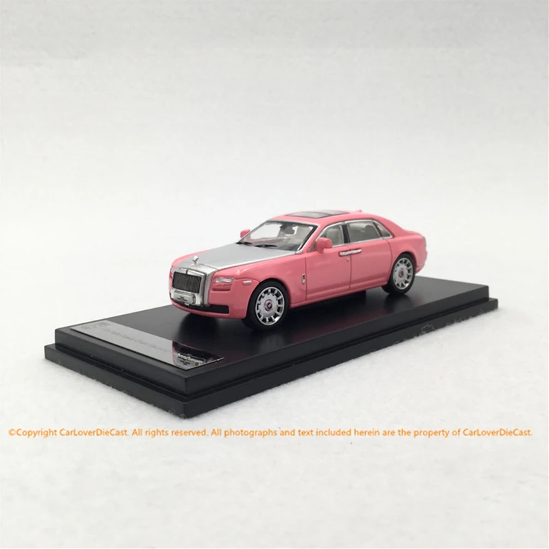 

DCM 1/64 Rolls-Royce Ghost Silver Powder Diecast Model Car