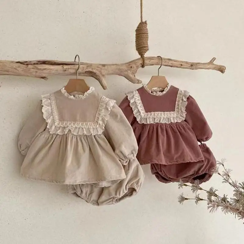 

Однотонные милые свободные топы с рукавами-фонариками для девочек, Вельветовая рубашка с кружевной куклой, большие хлопковые шорты из ПП, новый весенний костюм для новорожденных