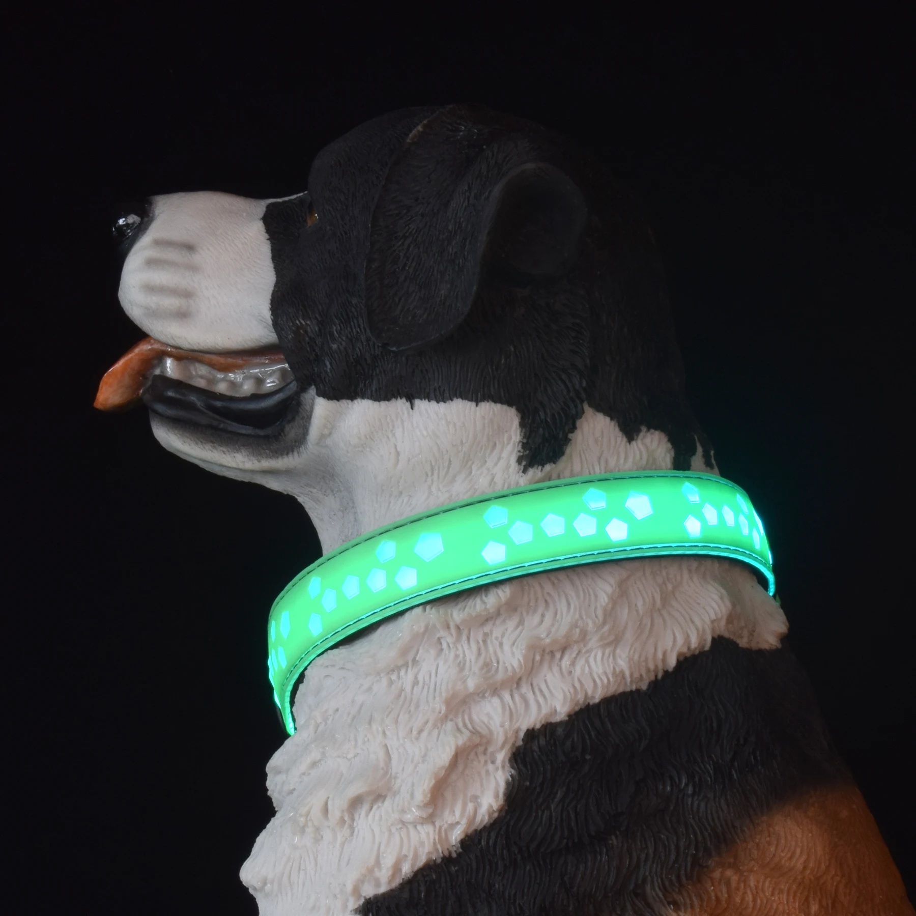 

LED Lights Dog Pets Collars Adjustable Nylon Glow In Night Pet Dog Puppy Safe Luminous Flashing Collar Pet Supplies