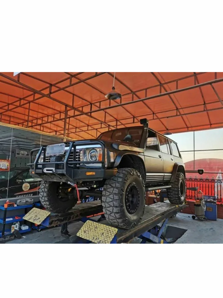 

For Nissan PATROL Y60 off-road front bar modified bumper competitive bar Australian bullpen anti-collision bar