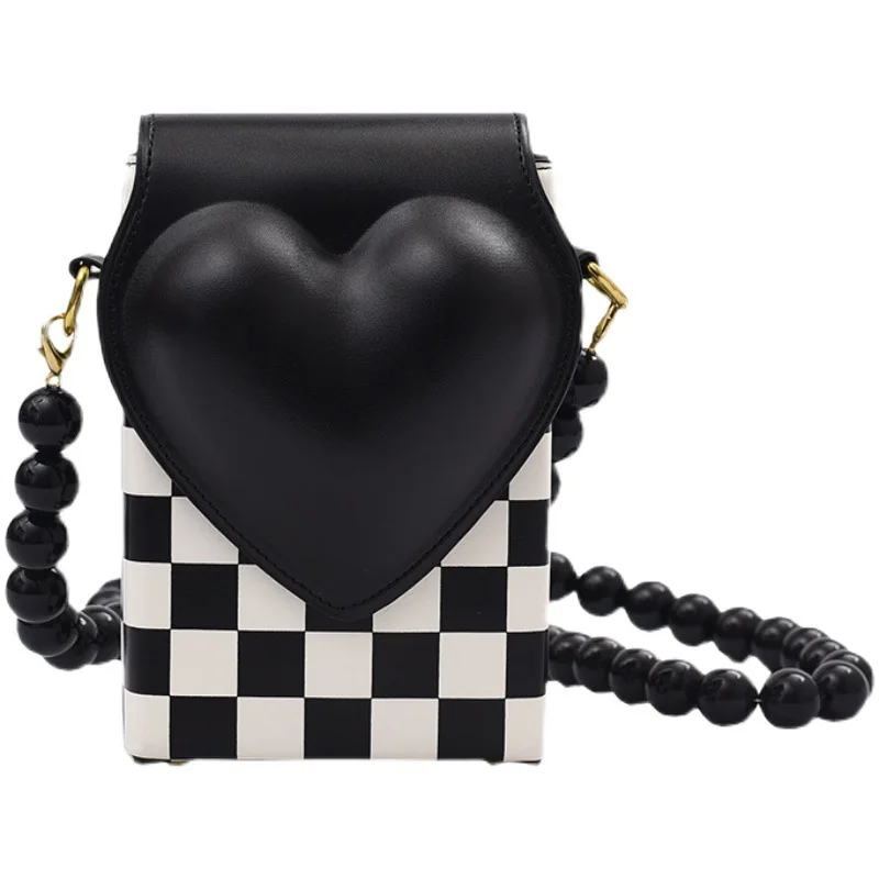 

Cowhide feeling black pearl chain love box bag women's bag winter new fashion foreign style One Shoulder Messenger Bag