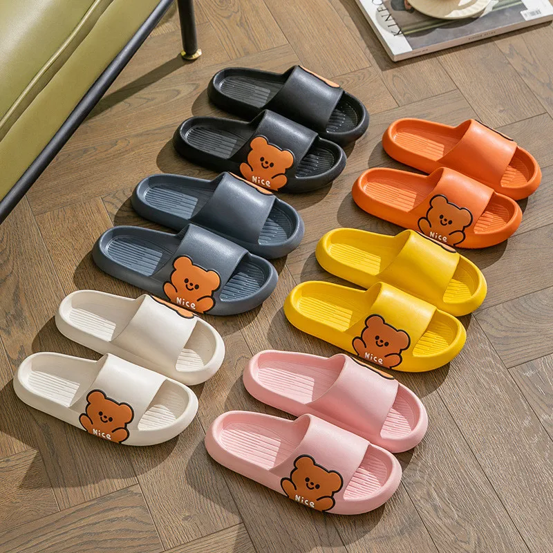 Summer Slippers Woman Indoor Bathroom Sandals Fashion Thick Non-Slip Shoes Couples Cartoon Bear Beach Flip Flops Men Slippers