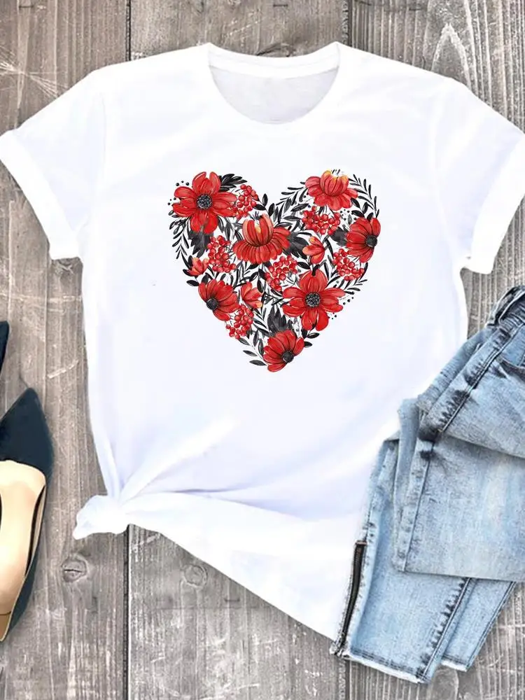 

Женская повседневная одежда, женская одежда, милая трендовая футболка с коротким рукавом и принтом сердец и цветов, модная женская футболка с графическим рисунком