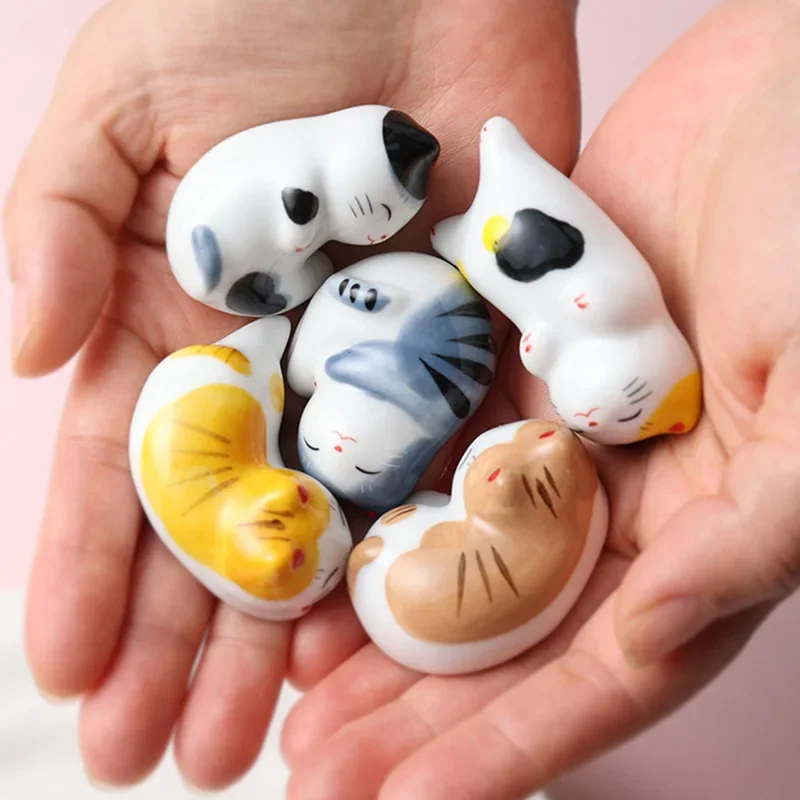 

Держатель для палочек с котом, керамика