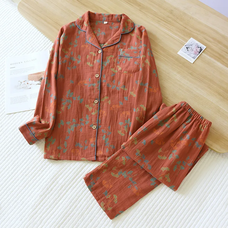 Пижама женская хлопковая с цветочным принтом длинным рукавом