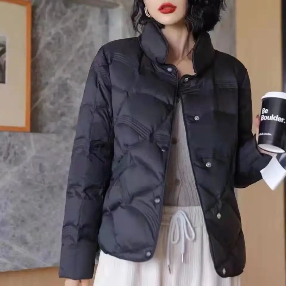Winter Women's Cold Coat Parkas Super Hot Coats High End Light Padded Jacket Jackets Snow Outercoat Cheap Wholesale Fashion New