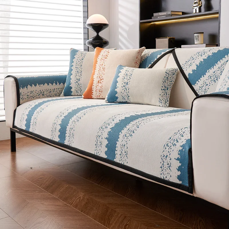 Противоскользящий чехол для дивана с защитой от пыли Когтеточка Цветной