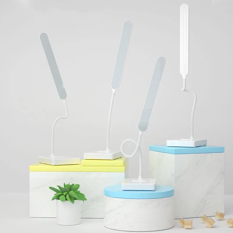 Компактная настольная лампа с 3-мя режимами управления датчиком зарядки через USB