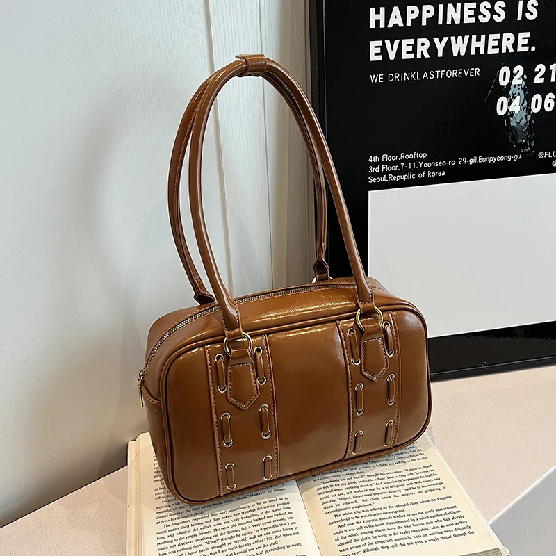 Женская сумка в стиле ретро осень 2024 новая универсальная на плечо большая